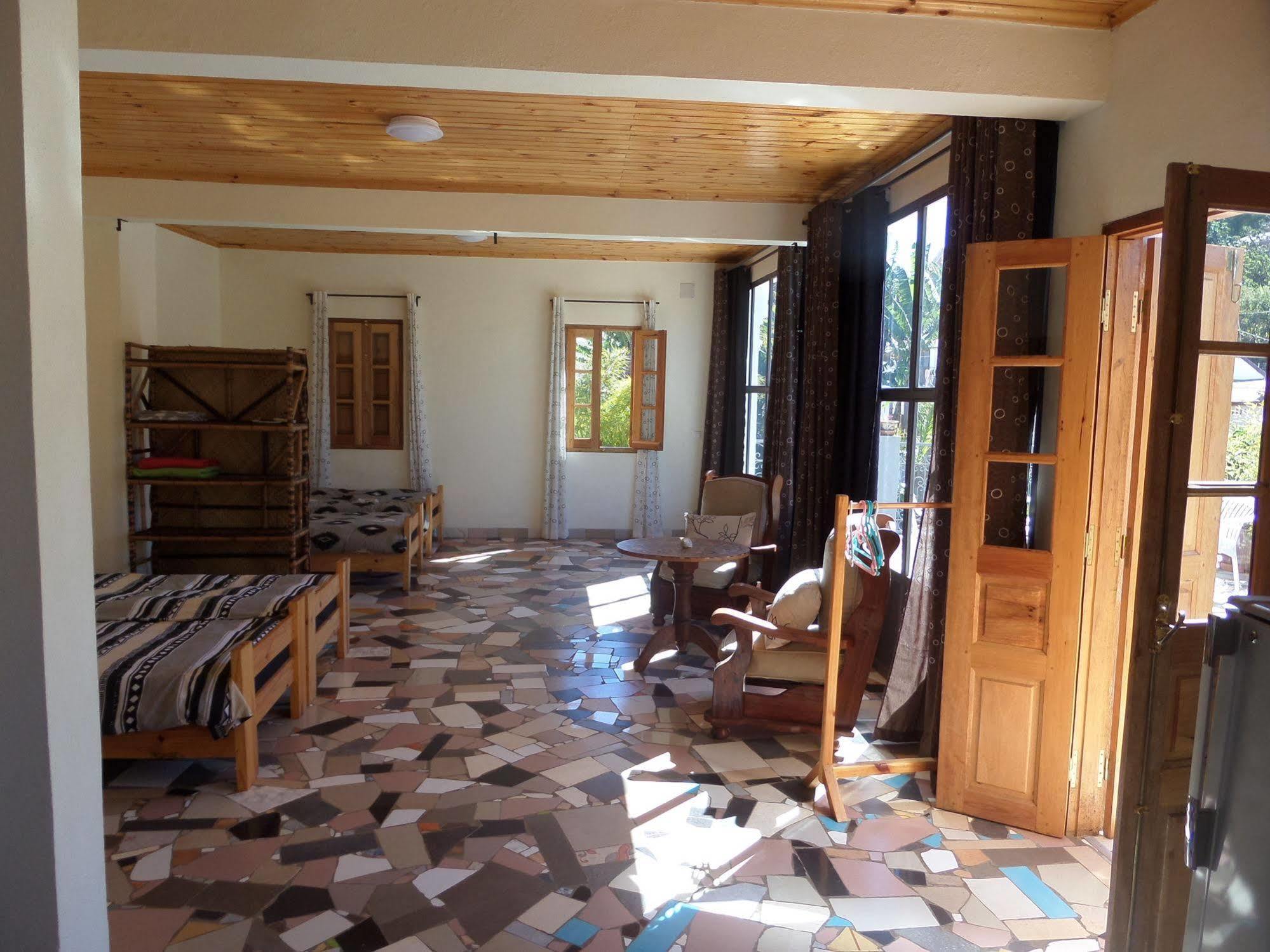 Meva Guesthouse Antananarywa Zewnętrze zdjęcie