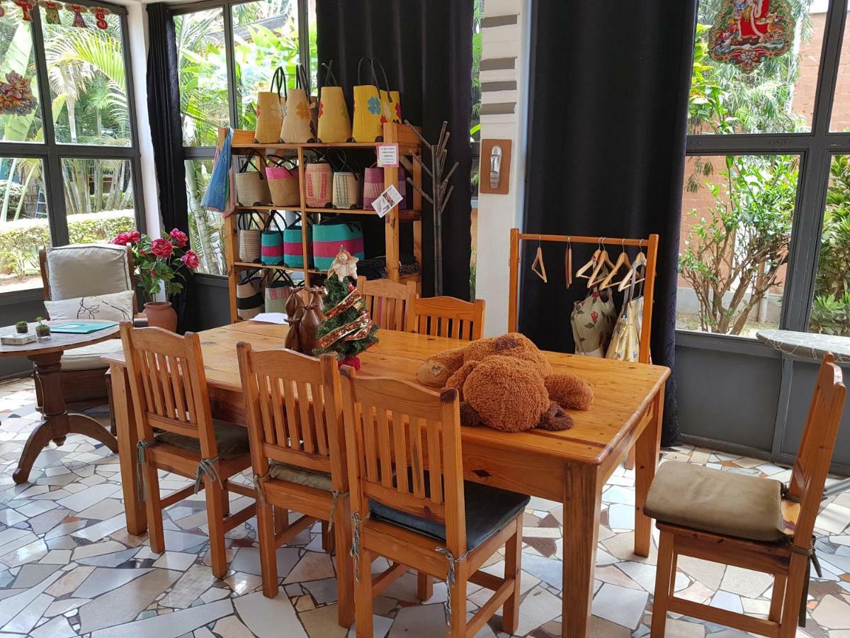 Meva Guesthouse Antananarywa Zewnętrze zdjęcie